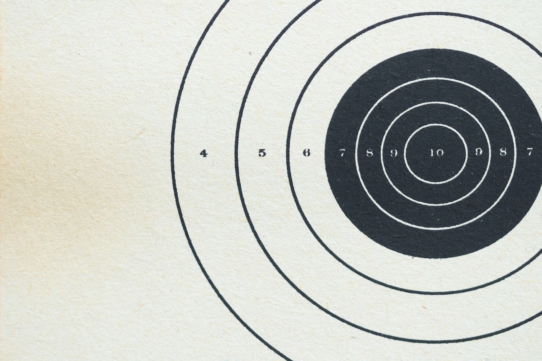 Target-with-various-rings-of-accuracy